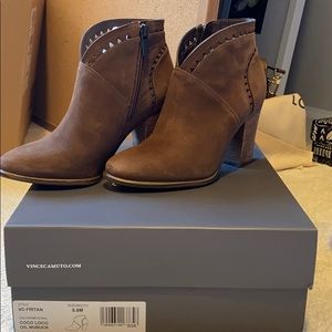 Vince Camuto Fritan Bootie in 5.5